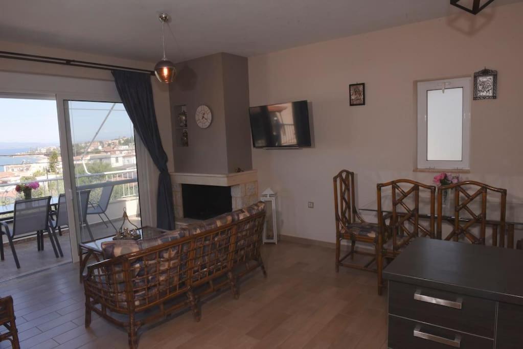 Katerina Luxury Suites Elia  ภายนอก รูปภาพ
