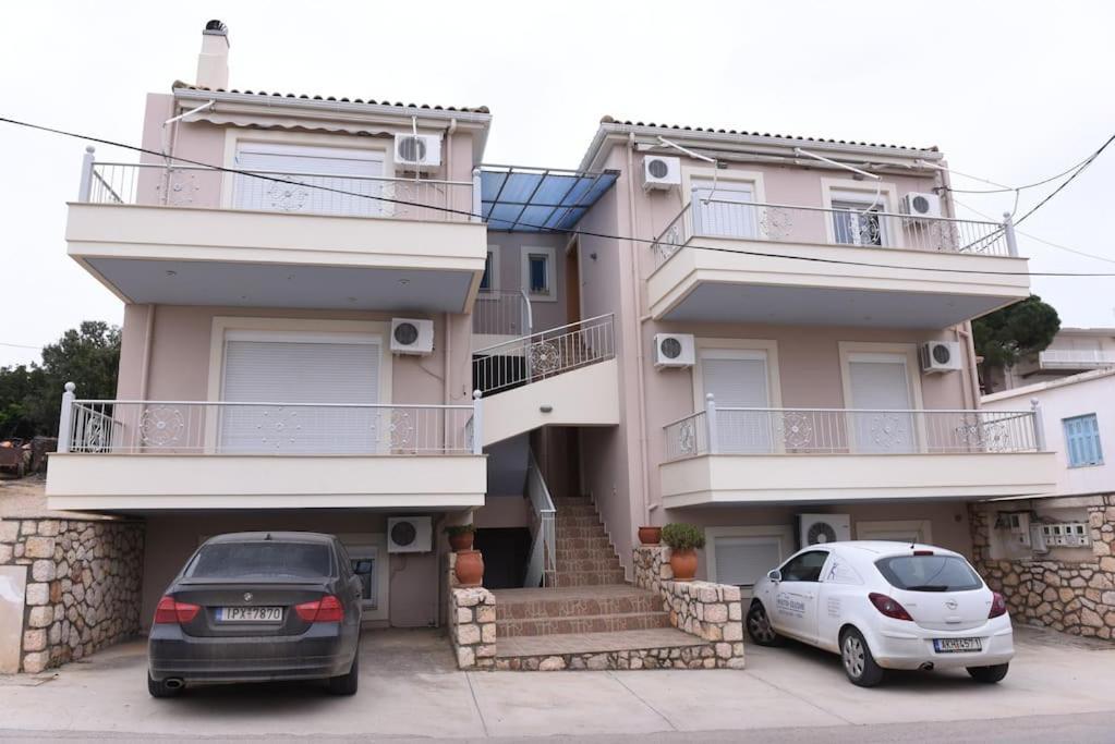 Katerina Luxury Suites Elia  ภายนอก รูปภาพ