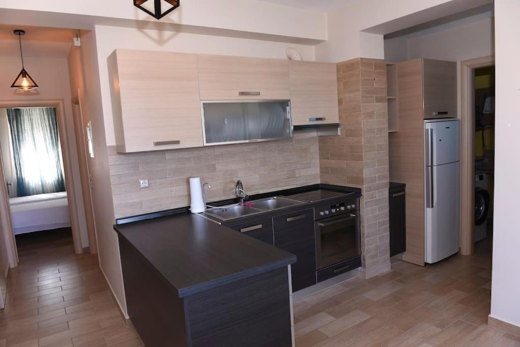 Katerina Luxury Suites Elia  ภายนอก รูปภาพ