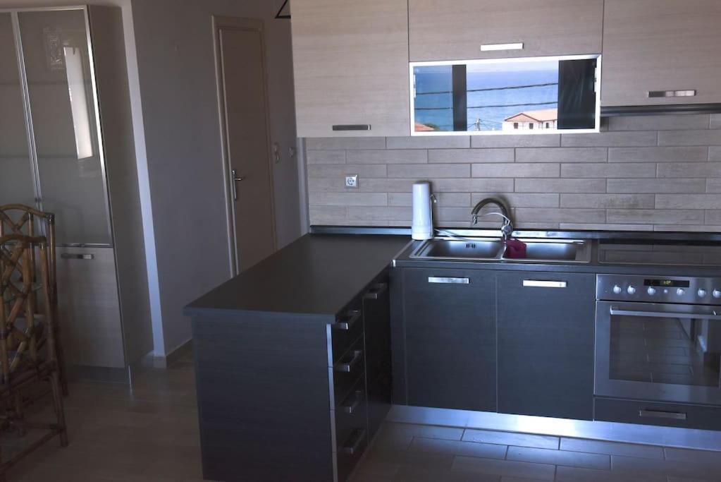 Katerina Luxury Suites Elia  ภายนอก รูปภาพ